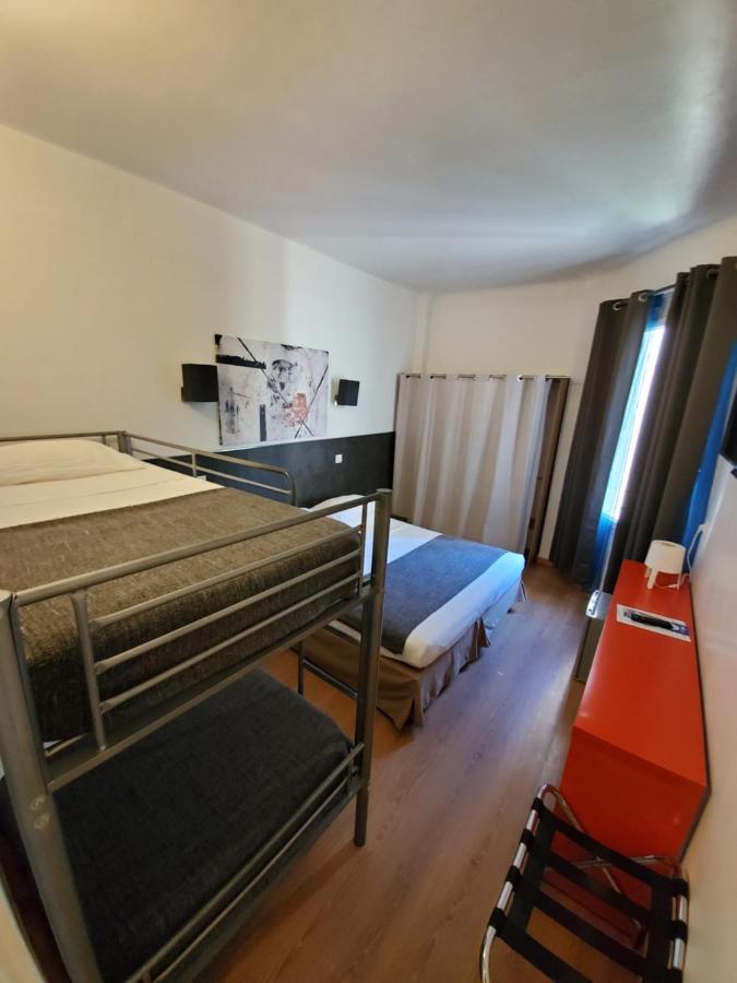 Brit Hotel Colbert Juan-les-Pins Bagian luar foto