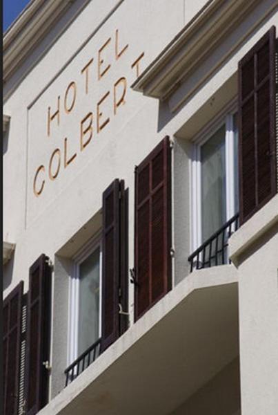 Brit Hotel Colbert Juan-les-Pins Bagian luar foto
